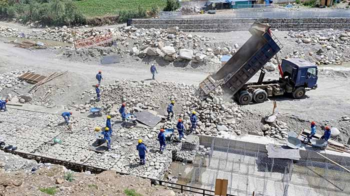 Contraloría identifica deficiencias en expediente técnico y construcción de defensa ribereña en río Chalhuanca